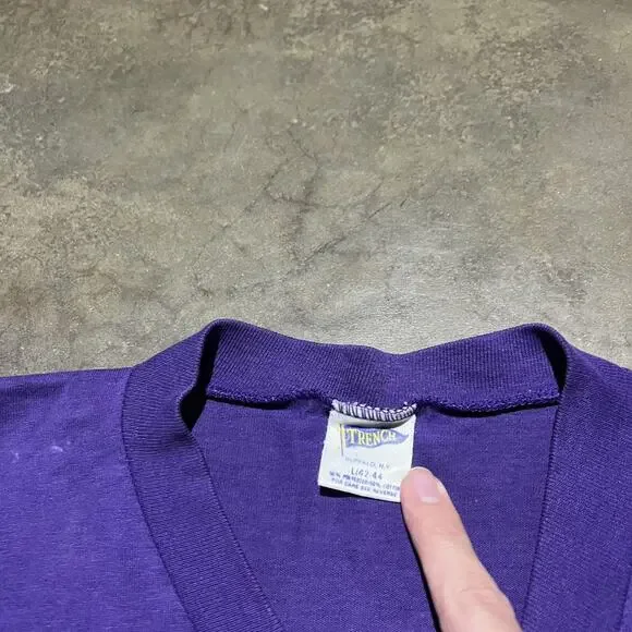 Vintage 90s Colorado Rockies Purple MLB V-Neck T-Shirt - Picture 4 of 4